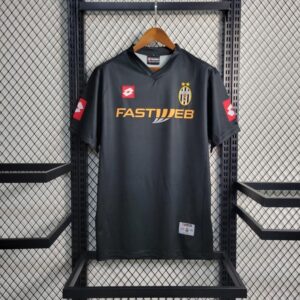 2001/02 Away Kit